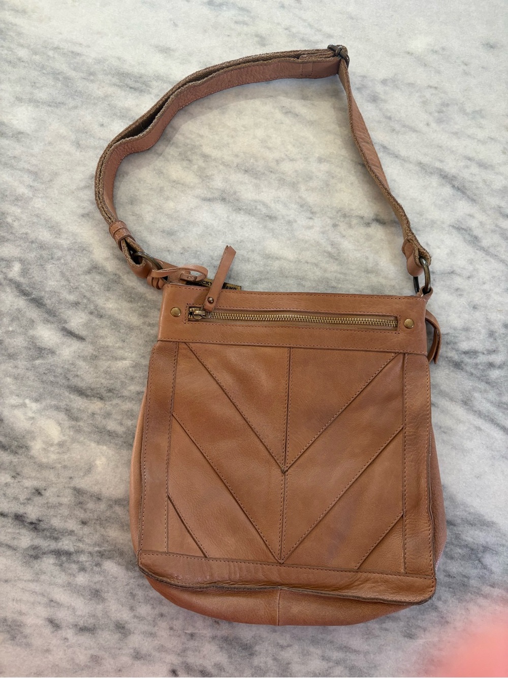 Classic Tan Leather Crossbody Bag - Women's Shoulder Bag